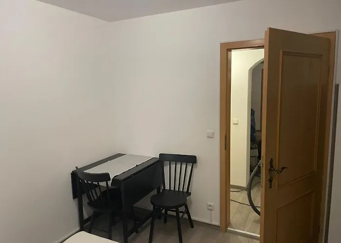 Monteursunterkunft Egenhofen - Fitters\' Accommodation With Shared Kitchen