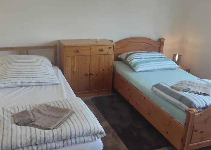 Monteursunterkunft Egenhofen - Fitters\' Accommodation With Shared Kitchen