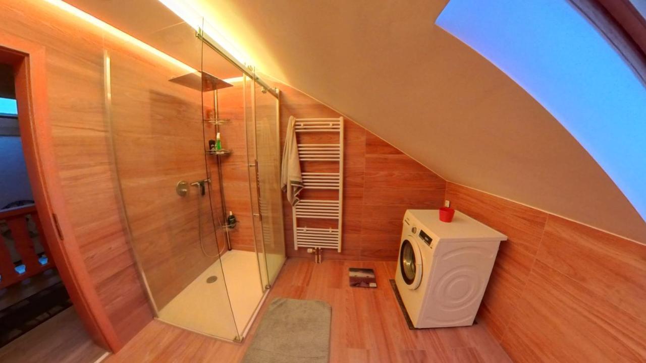 Monteursunterkunft - Fitters' With Shared Kitchen