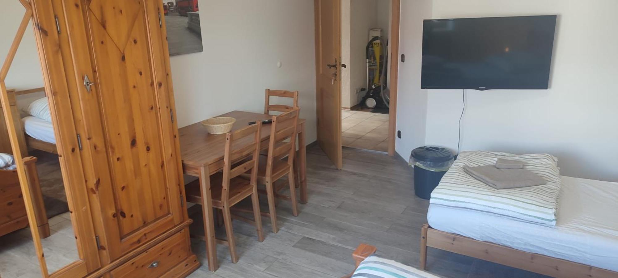 Appartement Monteursunterkunft - Fitters' With Shared Kitchen *